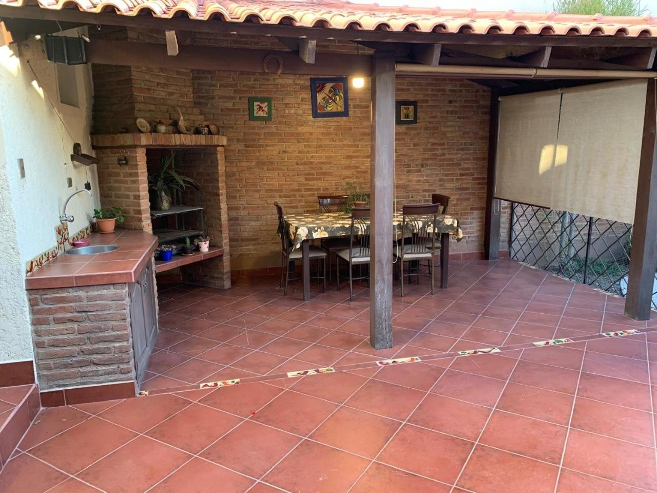 Apartamento Con Jardin Cochabamba Exterior foto